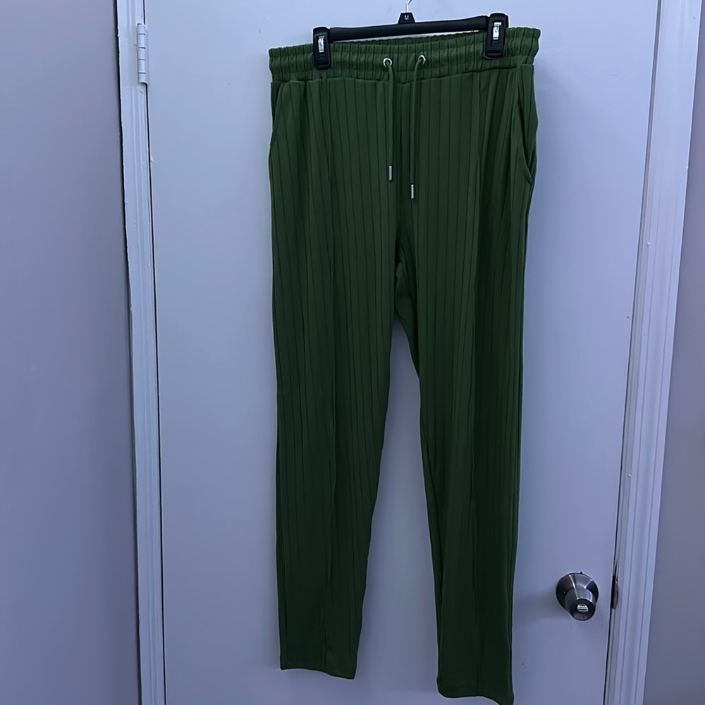 Stripe knitted green jogger by Boohoo man
